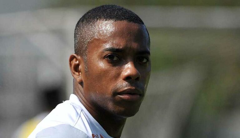 Justiça nega recurso da defesa de Robinho para que ex-jogador ficasse menos tempo preso